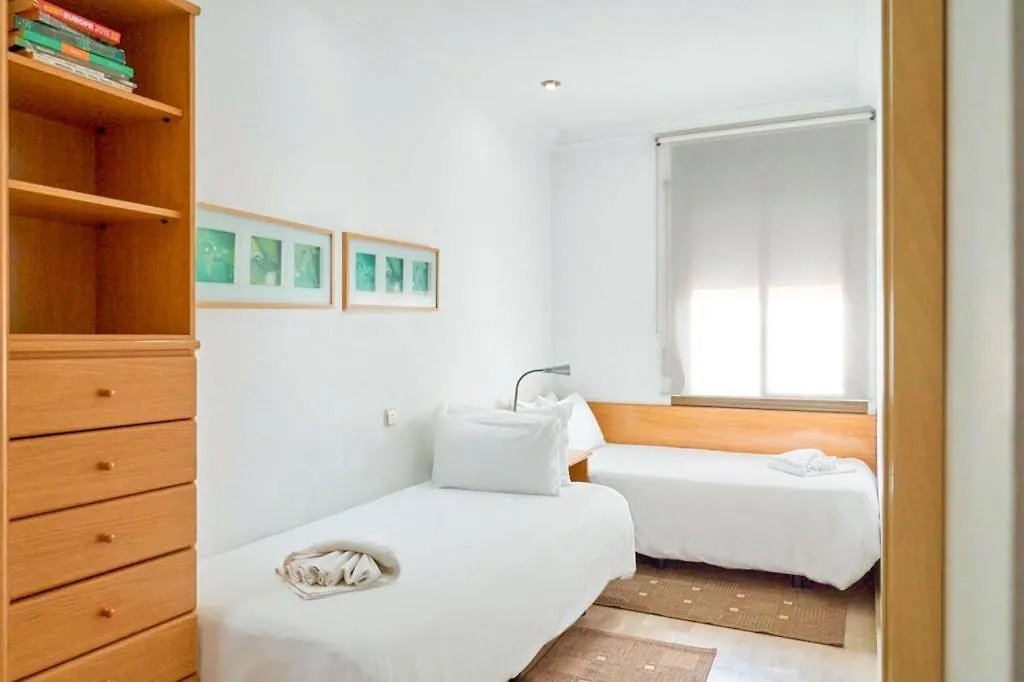 Stay U-Nique House Torre Damians Barcelona 0*,