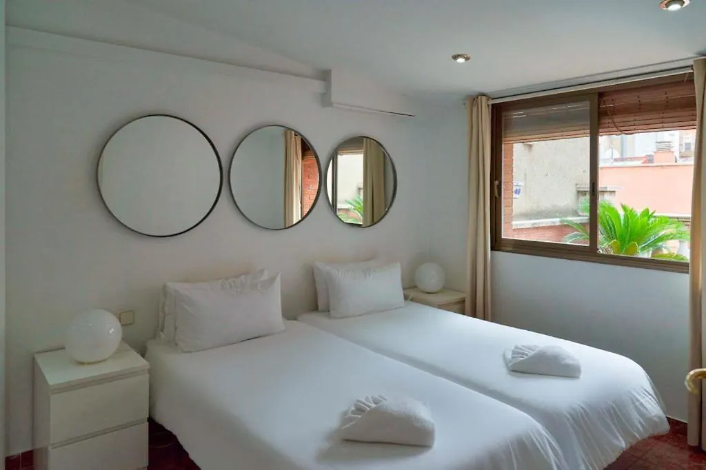 Stay U-Nique House Torre Damians Barcelona