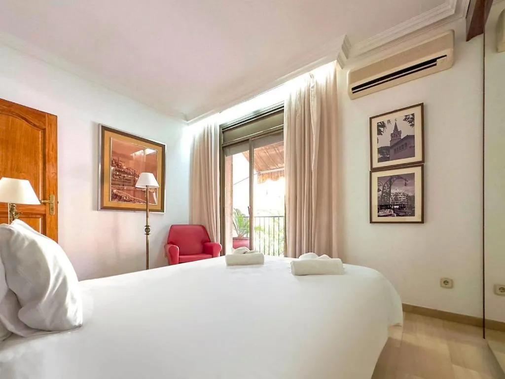 Stay U-Nique House Torre Damians Barcelona